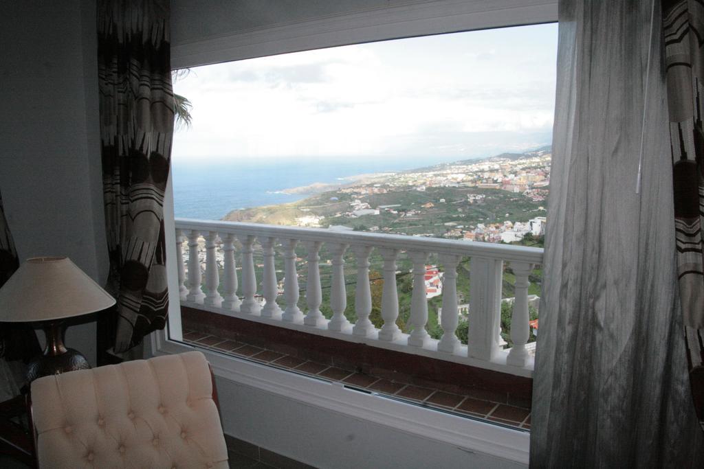 Vivienda Vacacional Paseo Mirabal Икод-де-лос-Винос Номер фото